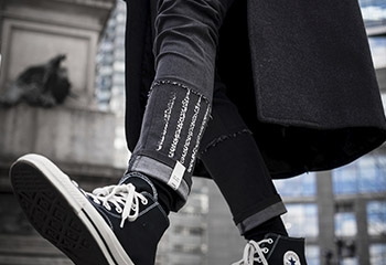 3 dicas de como usar calça com barra dobrada